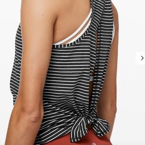 ISO!! Lululemon tank tops and shorts! not for sale